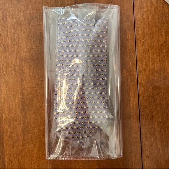 Nautica silk tie ‼️must bundle with other listings thank you‼️ - Picture 4 of 4